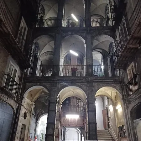 Oda ve Kahvaltı La Bella