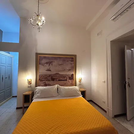La Bella 4* Neapel
