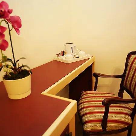 La Bella Bed & Breakfast 4*